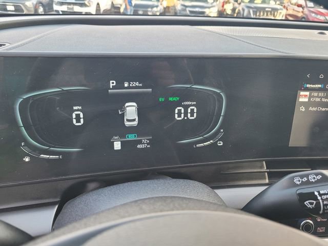 Used 2025 Kia Sportage EX image 29