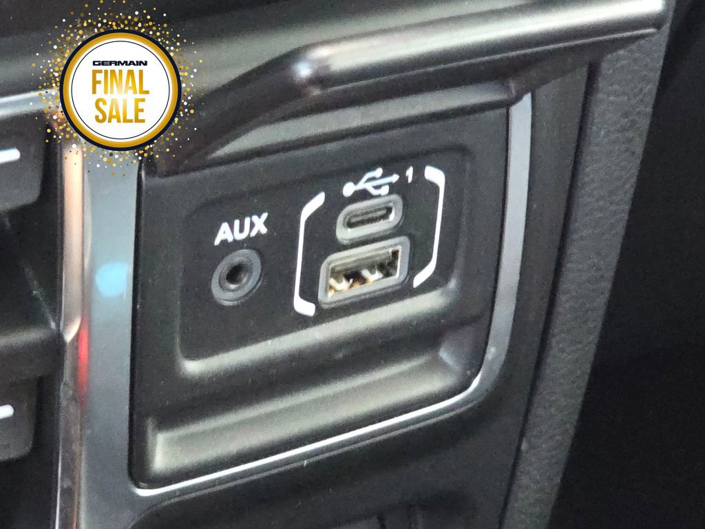 Used 2022 Jeep Gladiator Sport image 27