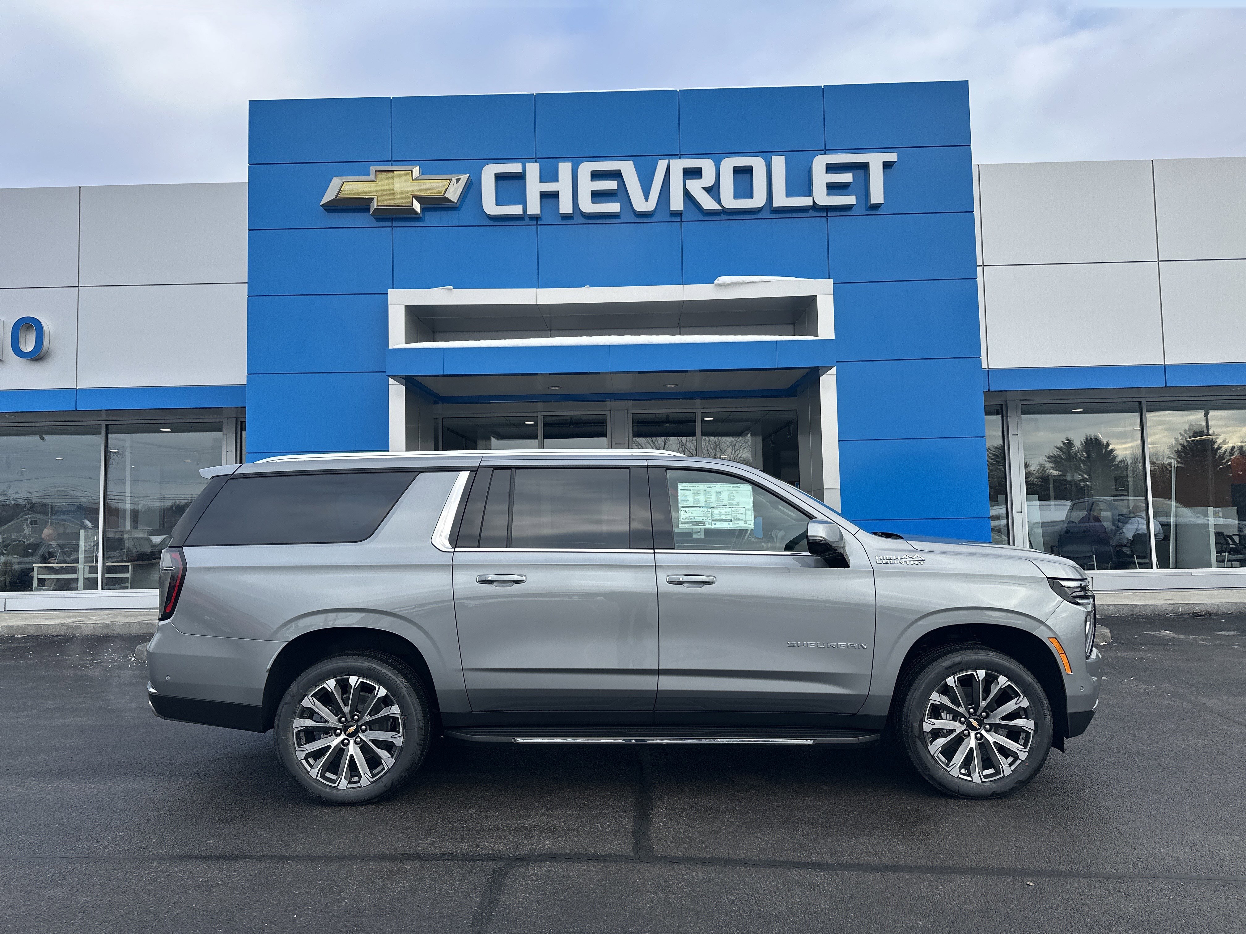 New 2026 Chevrolet Suburban High Country w/ Sun And Tow Package