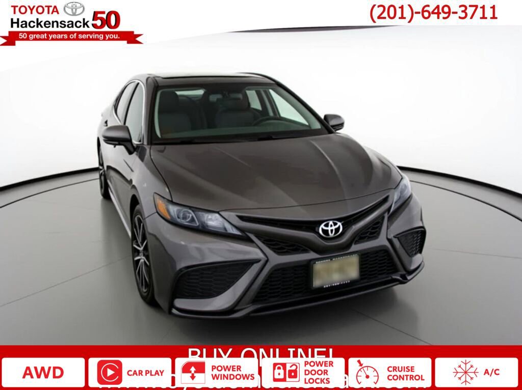 Used 2023 Toyota Camry SE