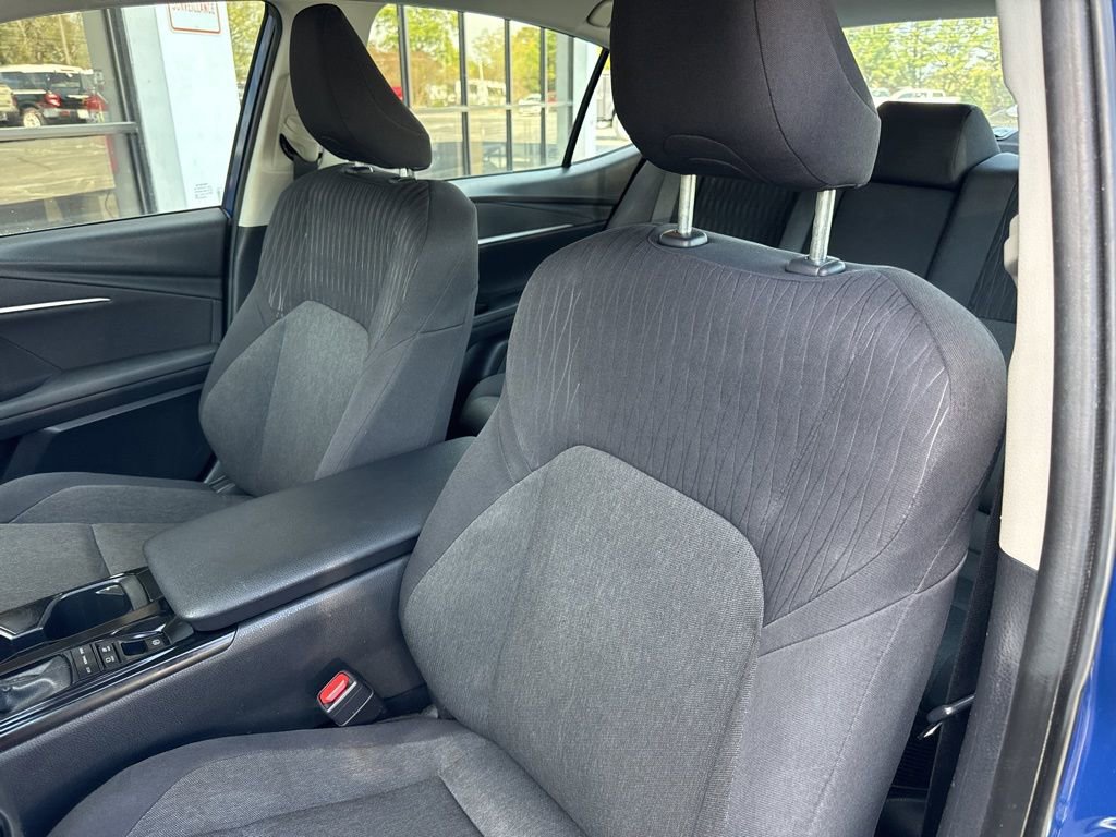 Used 2025 Toyota Camry XSE FWD image 22