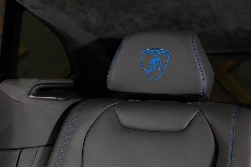 Used 2020 Lamborghini Urus image 9