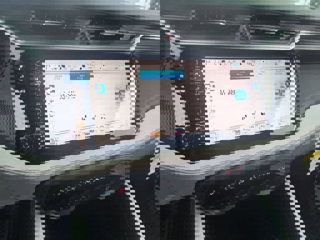 New 2026 Jeep Cherokee Overland w/ Trailer Tow Group image 16