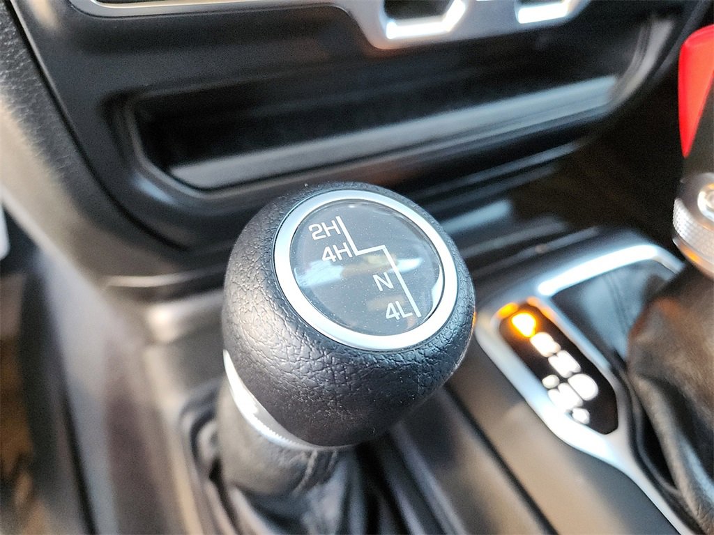 Used 2021 Jeep Gladiator Willys image 24