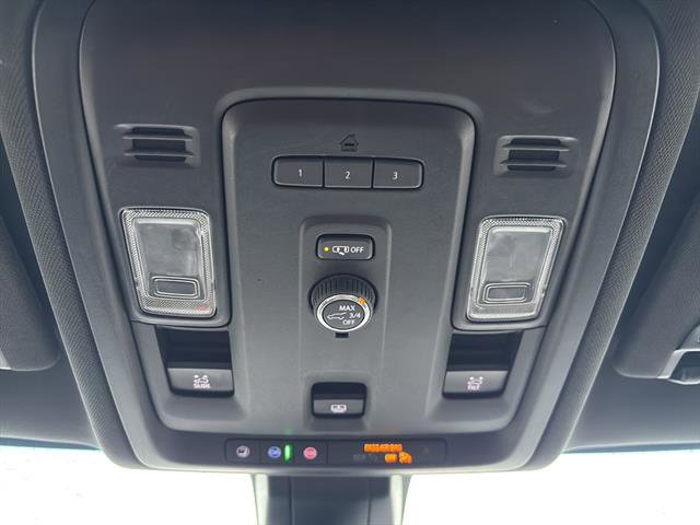 Used 2021 Chevrolet Suburban Z71 w/ Rear Media and Nav Package image 31