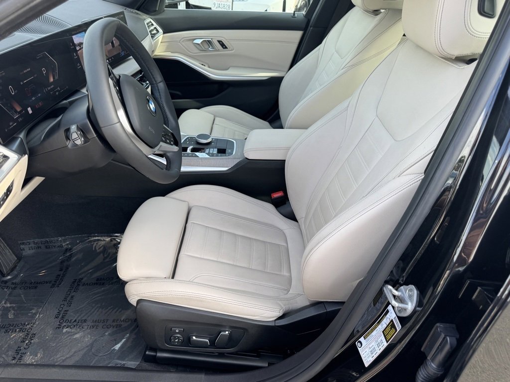 Used 2025 BMW 330i Sedan w/ Premium Package image 19