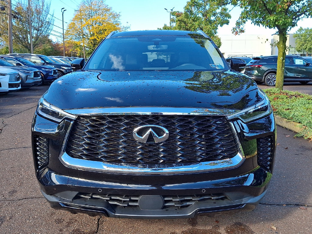 Certified 2023 INFINITI QX60 Luxe w/ Performance Audio Package AWD/4WD image 2