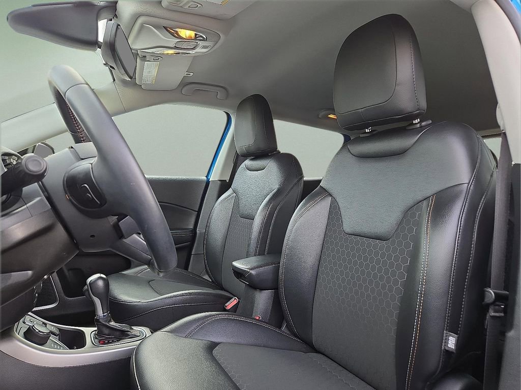 Used 2019 Jeep Compass Latitude image 15