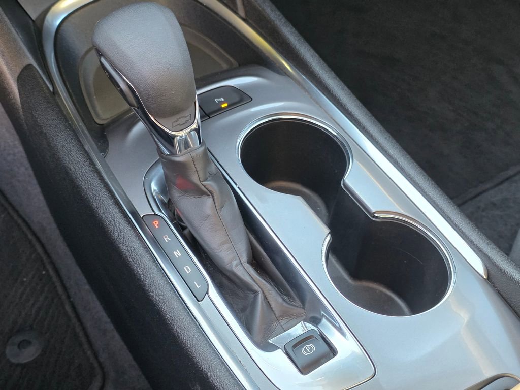 Used 2025 Chevrolet Malibu LT image 25