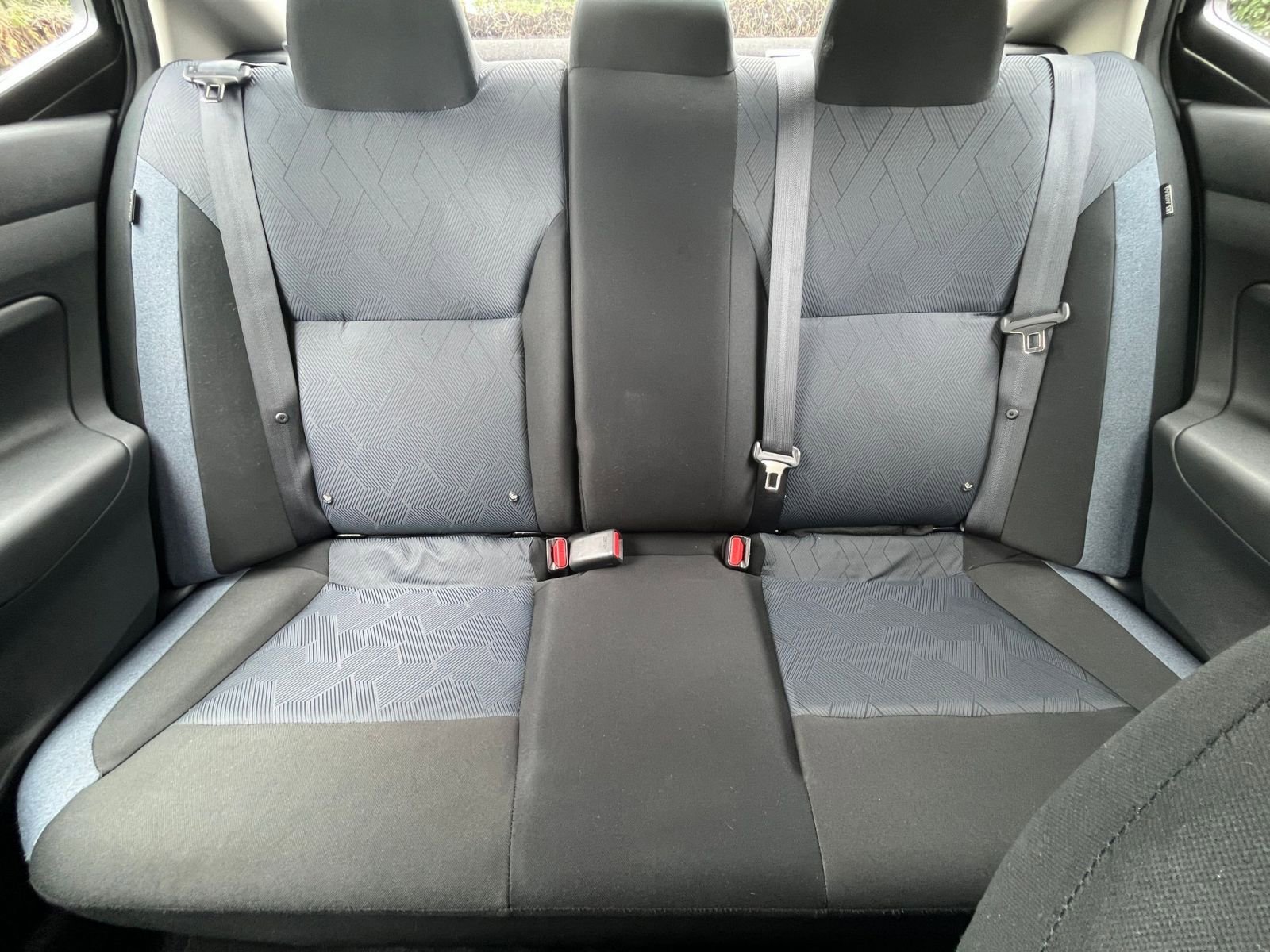 Used 2025 Nissan Versa SV w/ Trunk Package FWD image 36