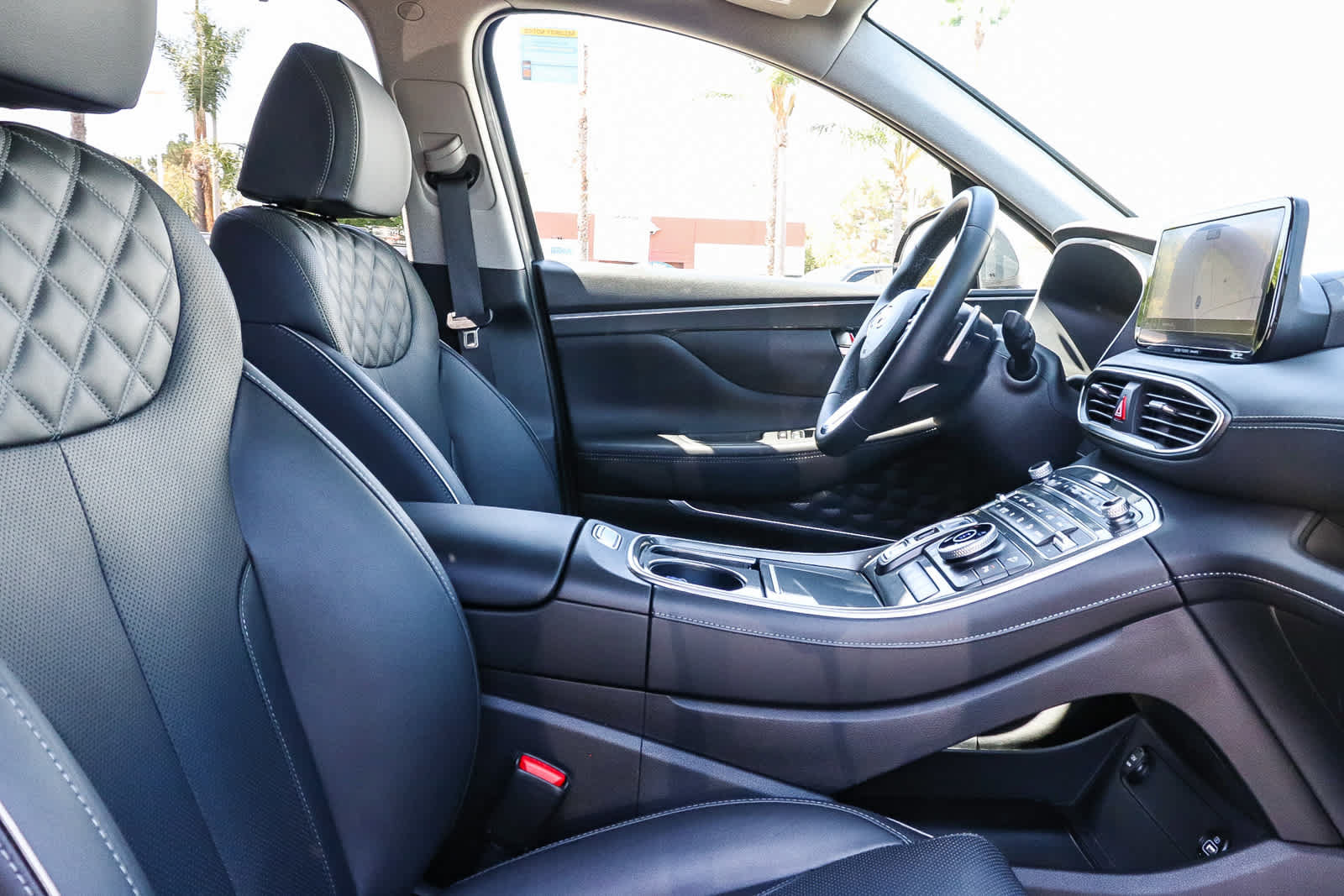 Used 2023 Hyundai Santa Fe Limited AWD/4WD image 26