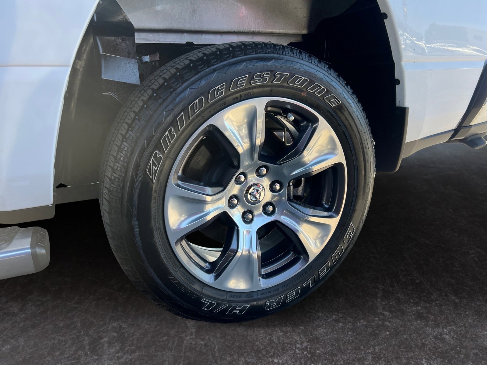 Used 2023 RAM 1500 Laramie image 12