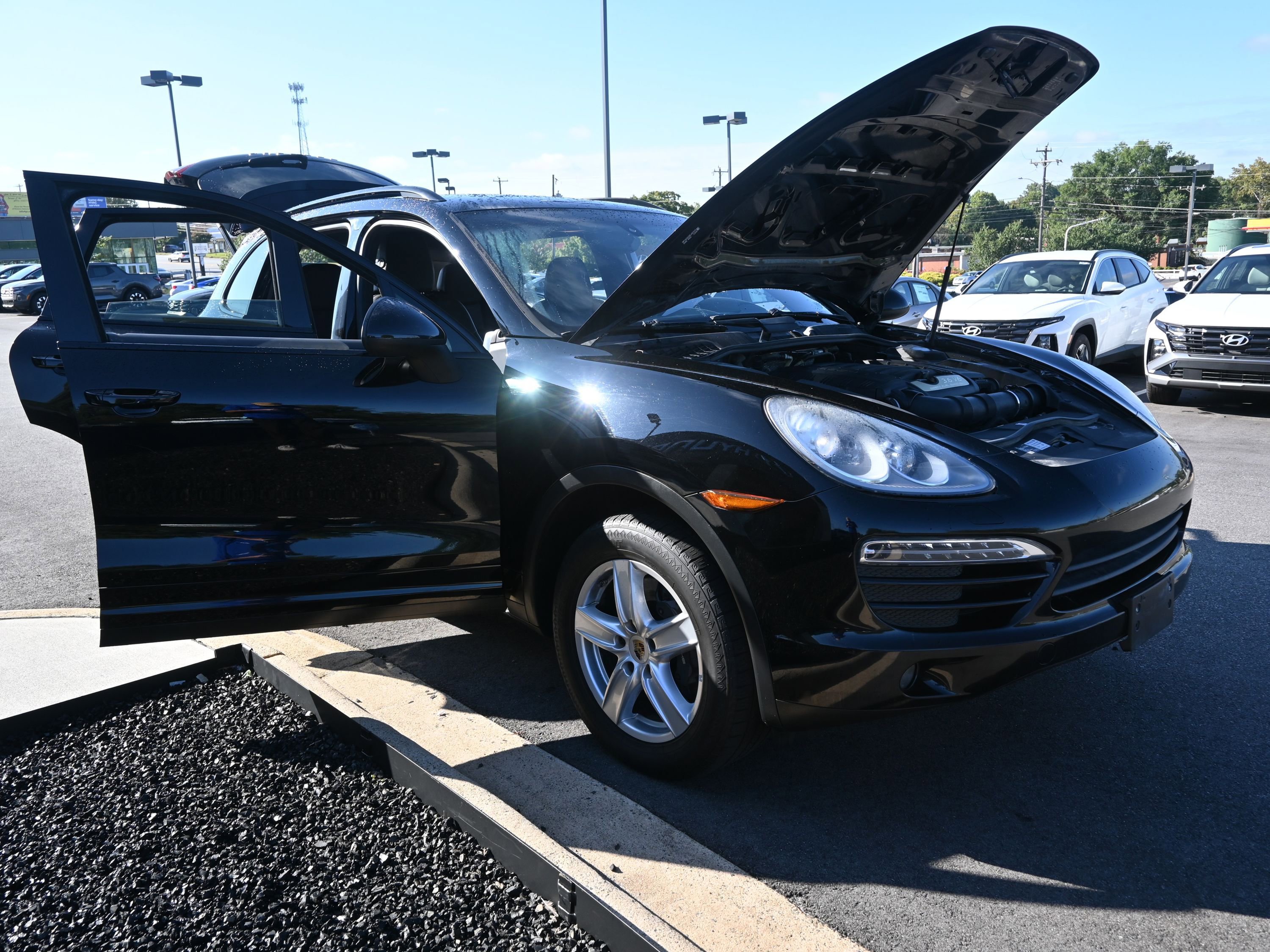 Used 2014 Porsche Cayenne image 13