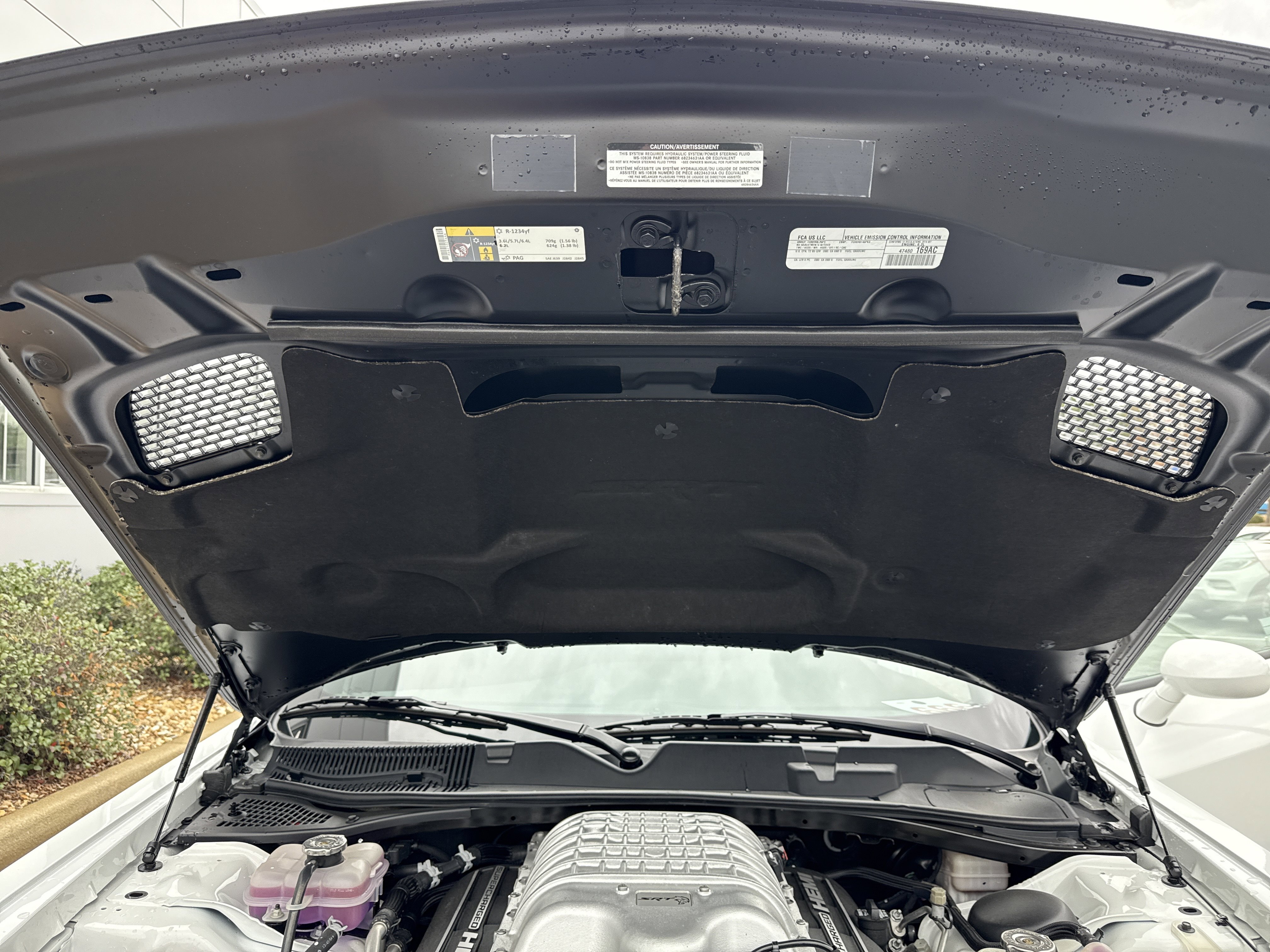 Used 2015 Dodge Challenger SRT Hellcat image 23