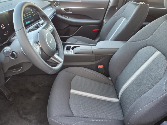 New 2026 Hyundai Sonata SEL FWD image 15