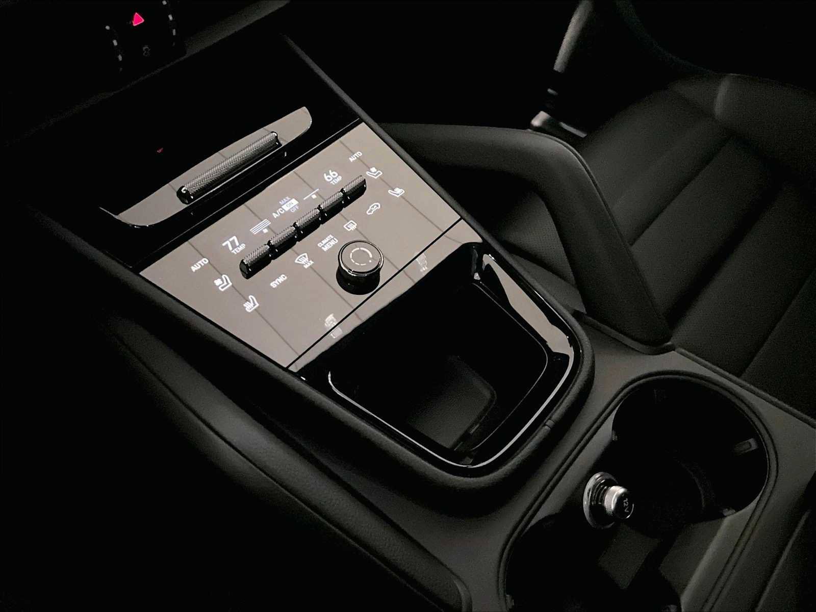 Used 2026 Porsche Cayenne image 20