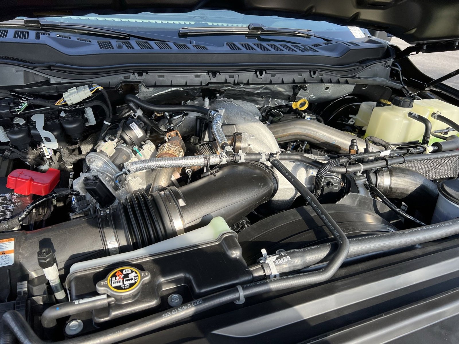 New 2026 Ford F250 Lariat w/ Lariat Ultimate Package image 28