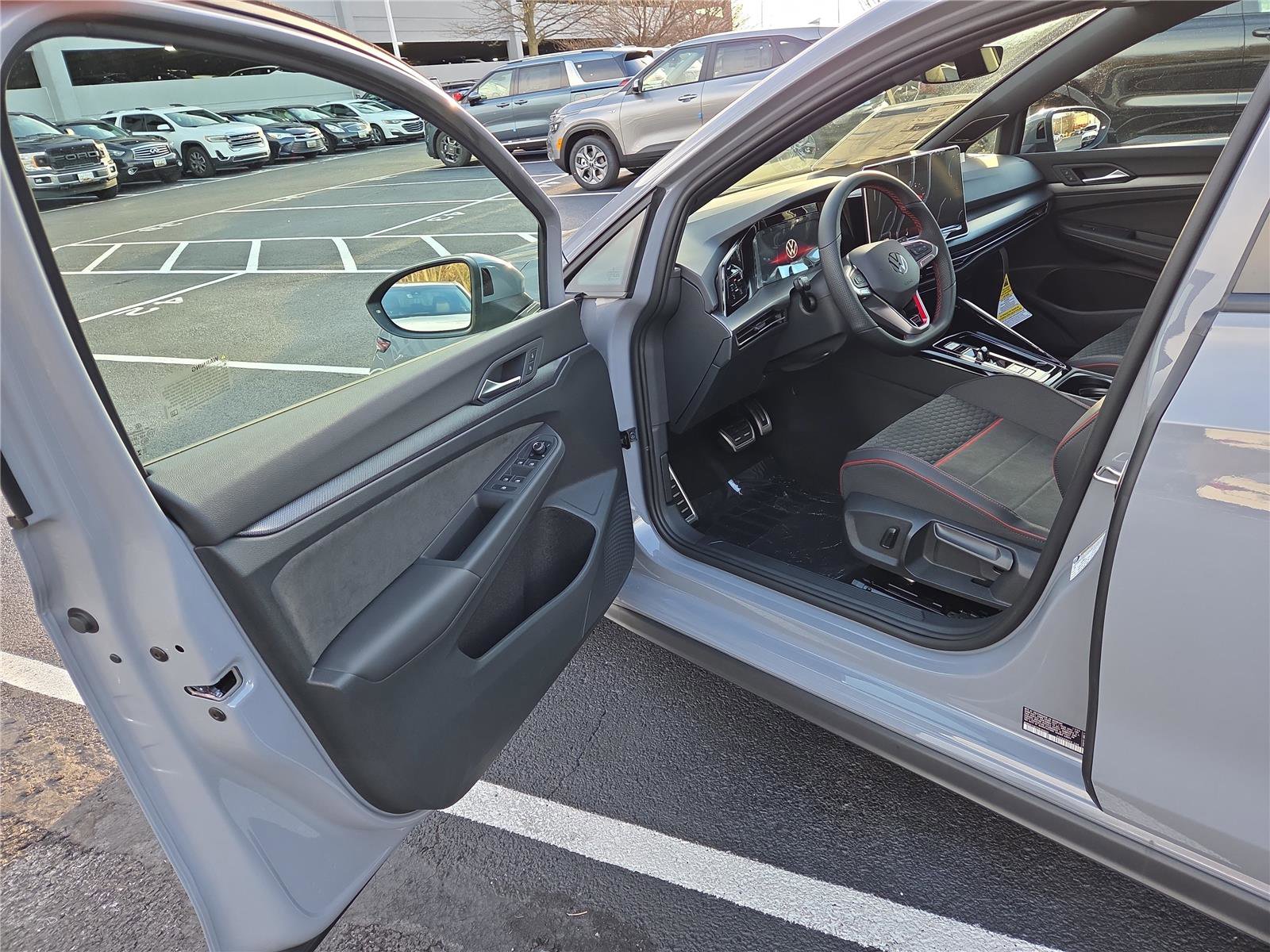 New 2026 Volkswagen GTI SE image 11