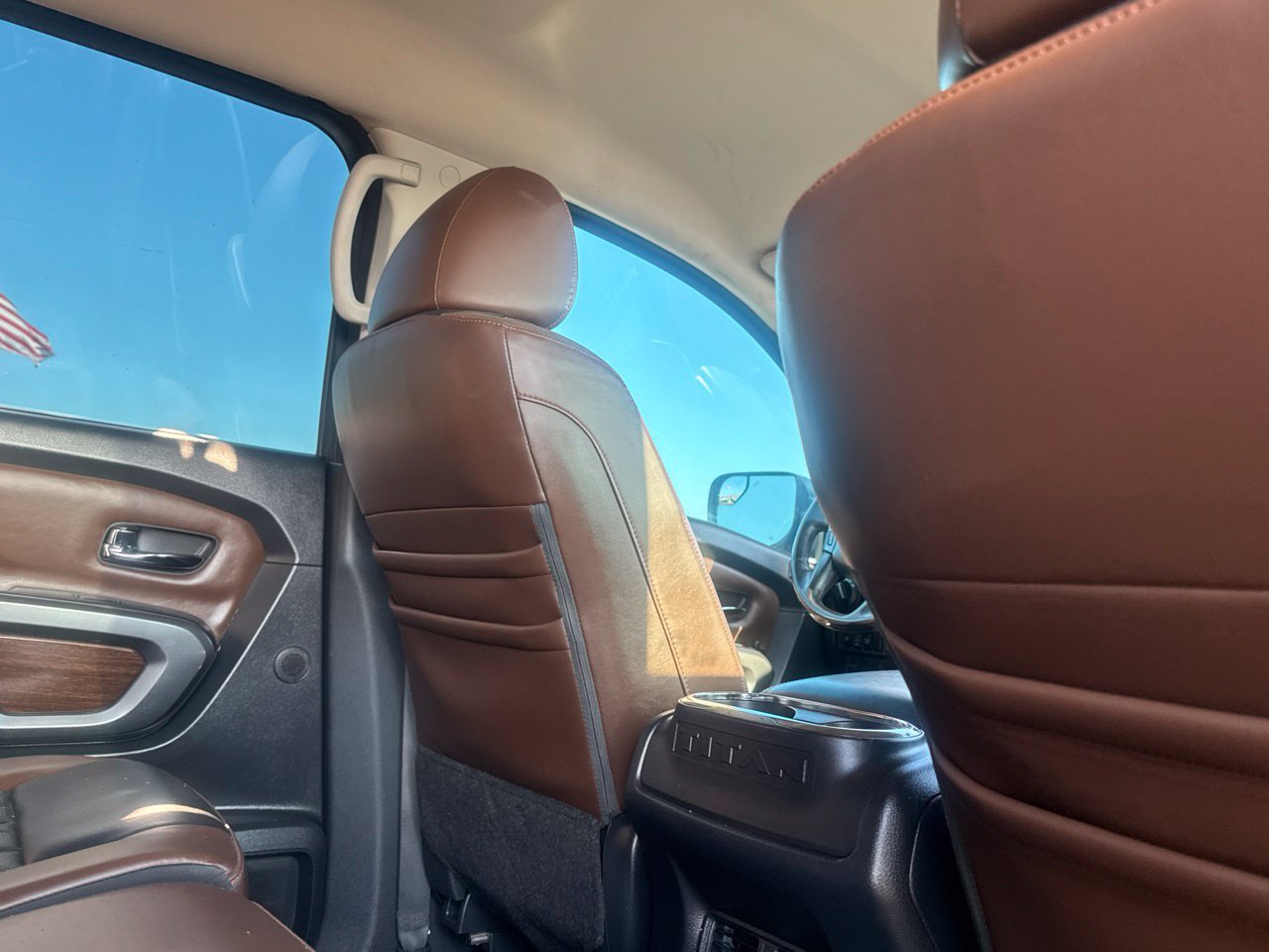 Used 2019 Nissan Titan Platinum Reserve w/ Platinum Utility Package AWD/4WD image 32