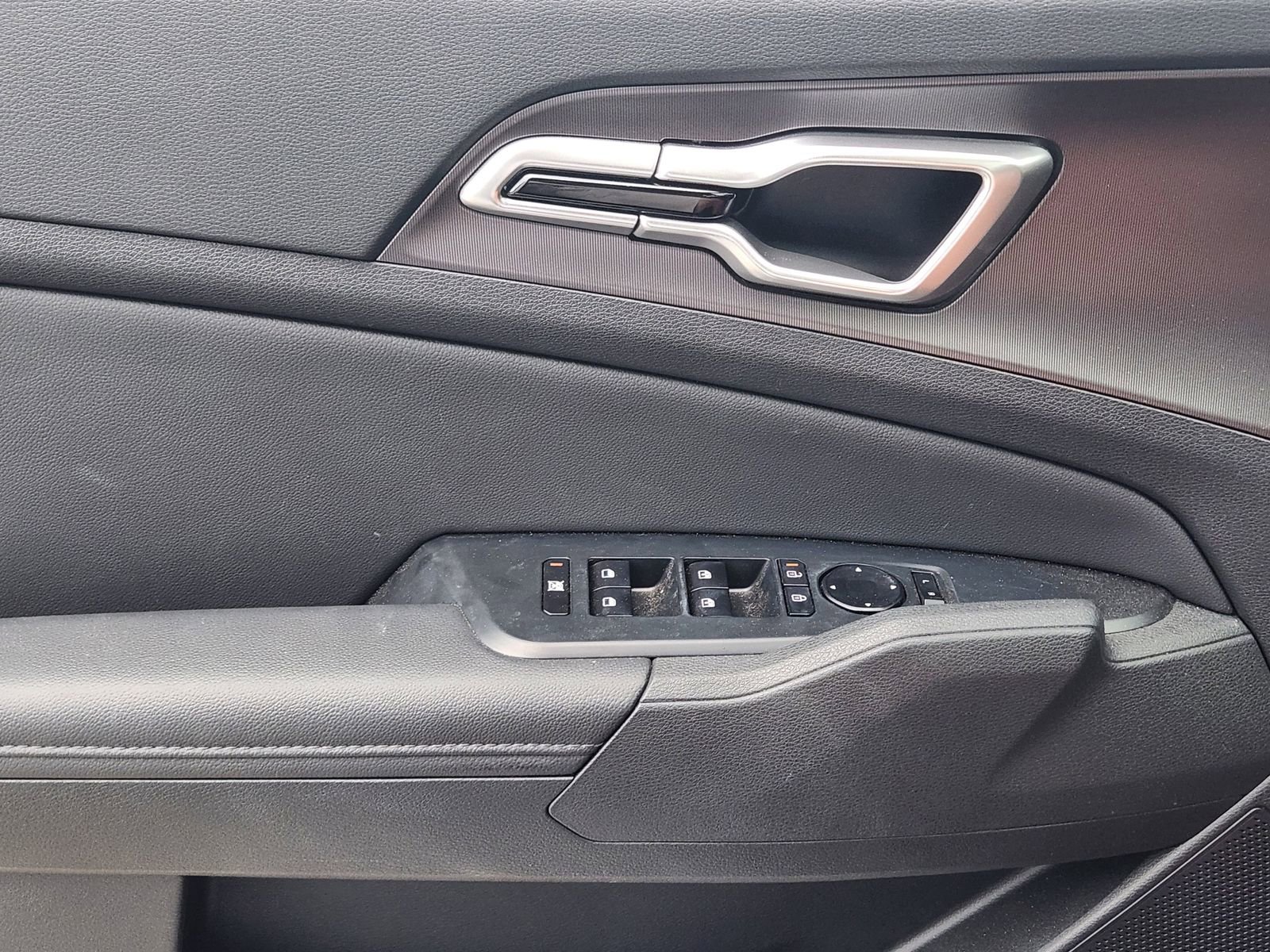 Used 2026 Kia Sportage EX image 25