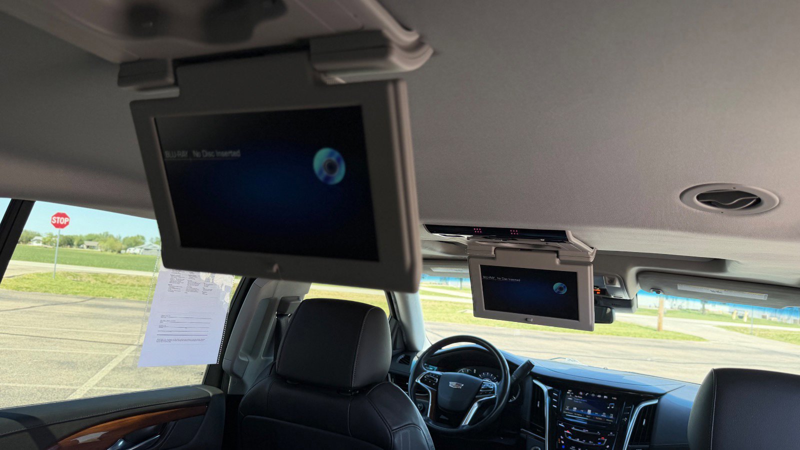 Used 2019 Cadillac Escalade ESV Luxury AWD/4WD image 19