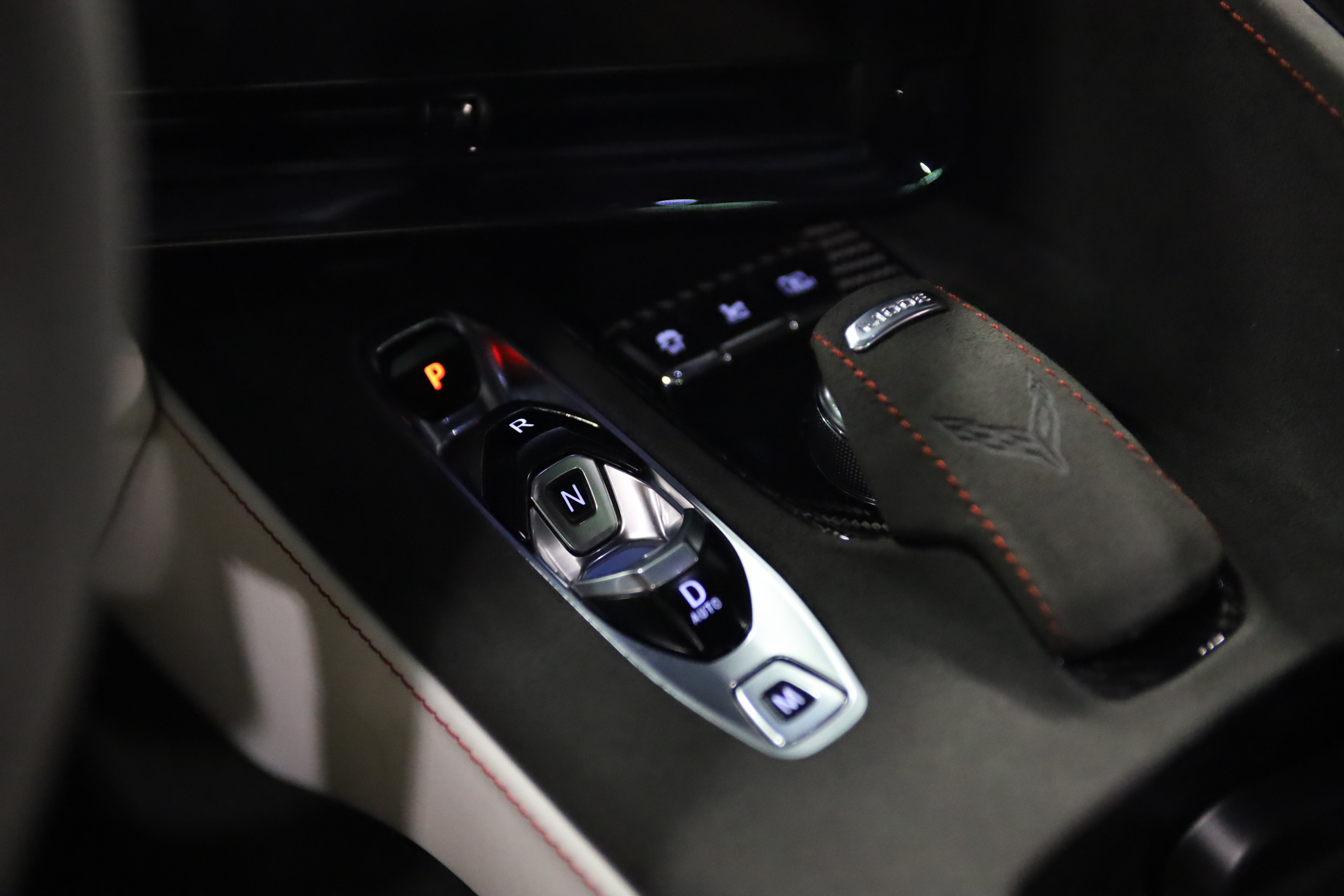 Used 2023 Chevrolet Corvette Stingray Premium Conv w/ Z51 Performance Package RWD image 34