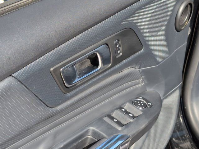 Used 2024 Ford Mustang Premium image 13