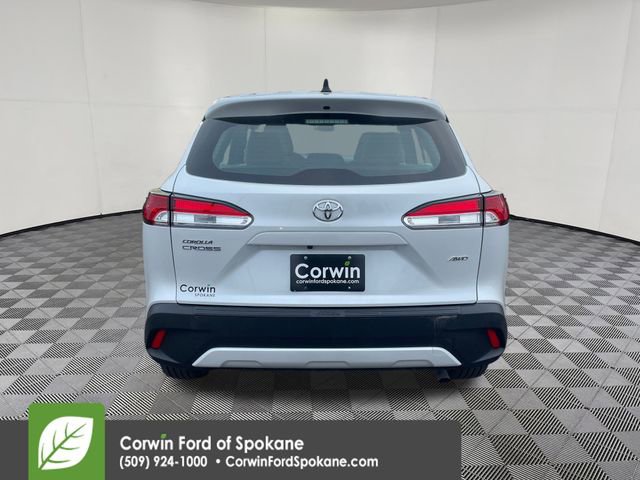 Used 2024 Toyota Corolla Cross L image 15