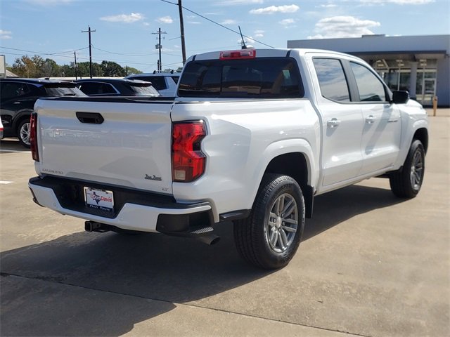 Used 2024 Chevrolet Colorado LT w/ LT Convenience Package II image 3