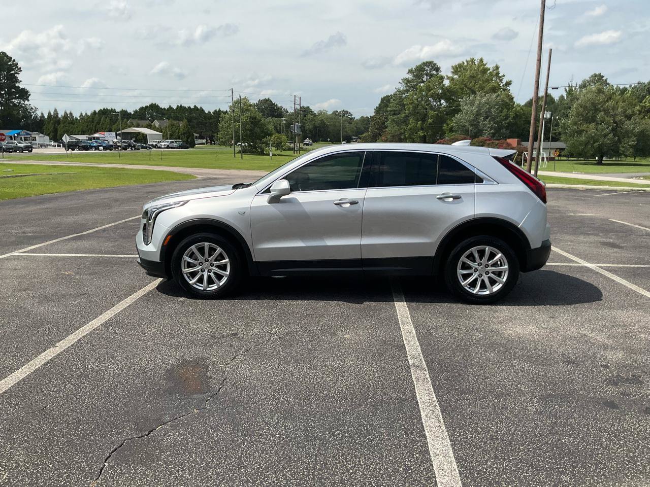 Used 2021 Cadillac XT4 Luxury FWD image 11