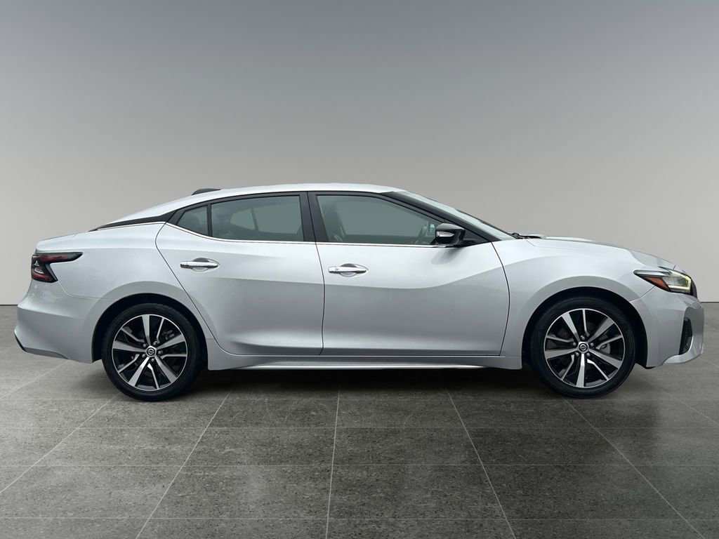 Used 2022 Nissan Maxima SV w/ Floor Mat Group image 8