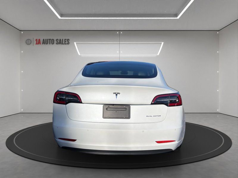 Used 2019 Tesla Model 3 Long Range AWD/4WD image 4
