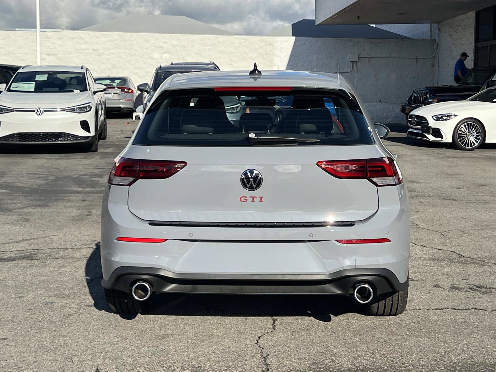 New 2026 Volkswagen GTI SE FWD image 28