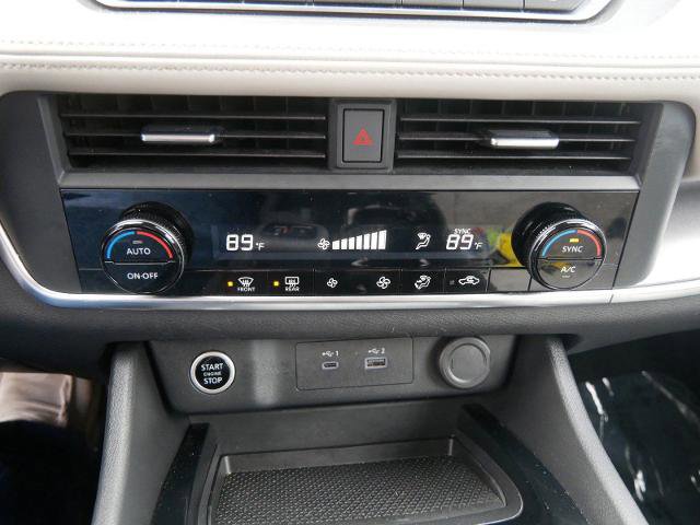 Certified 2023 Nissan Rogue SV image 21