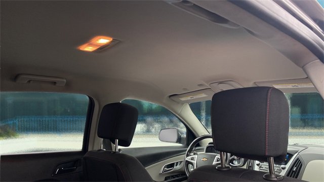 Used 2017 Chevrolet Equinox LT w/ Convenience Package image 16