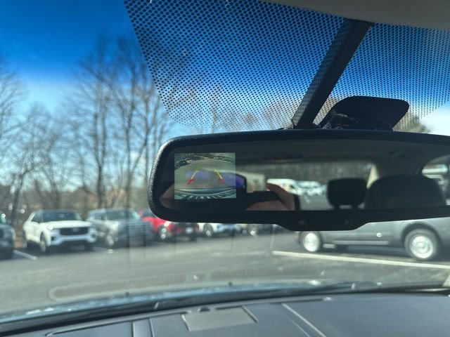 Used 2011 Ford Fusion Hybrid w/ 501A Rapid Spec Order Code image 17