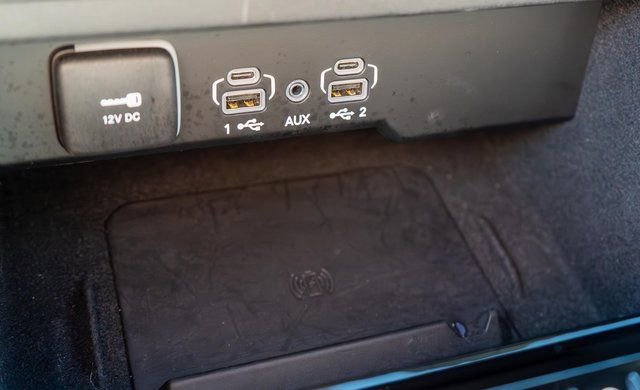 Used 2023 Jeep Grand Wagoneer 4WD w/ Flexible Seating Group image 42