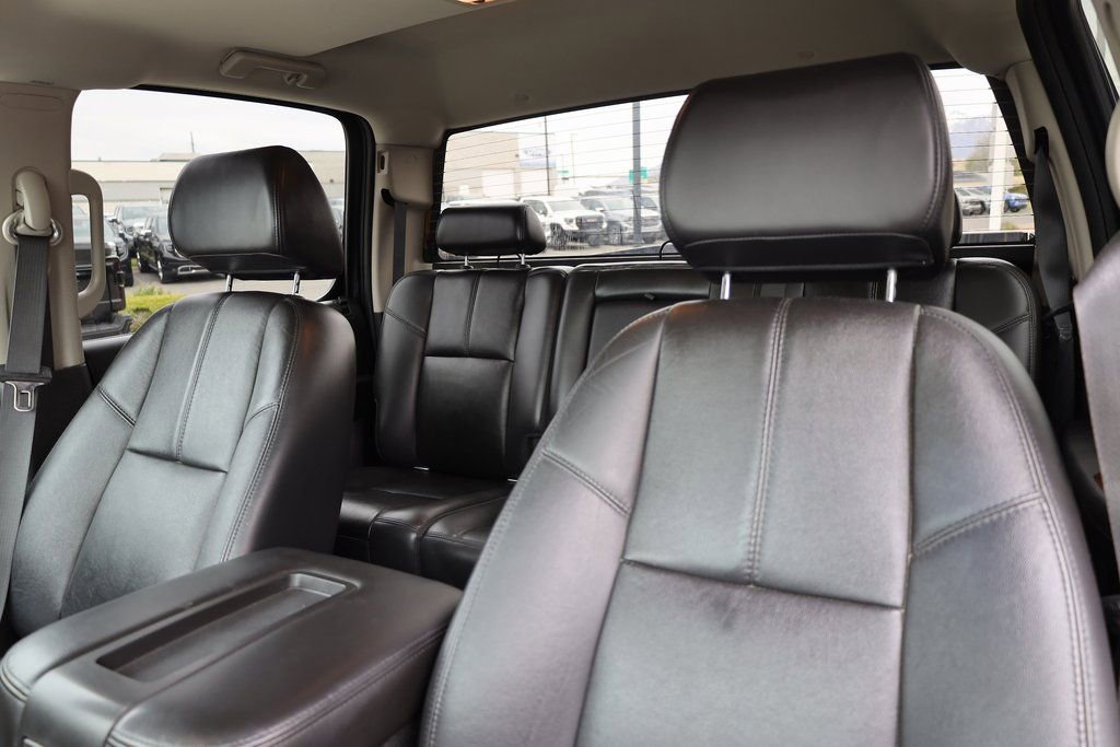 Used 2007 Chevrolet Silverado 1500 LTZ w/ Max Trailering Pack image 16
