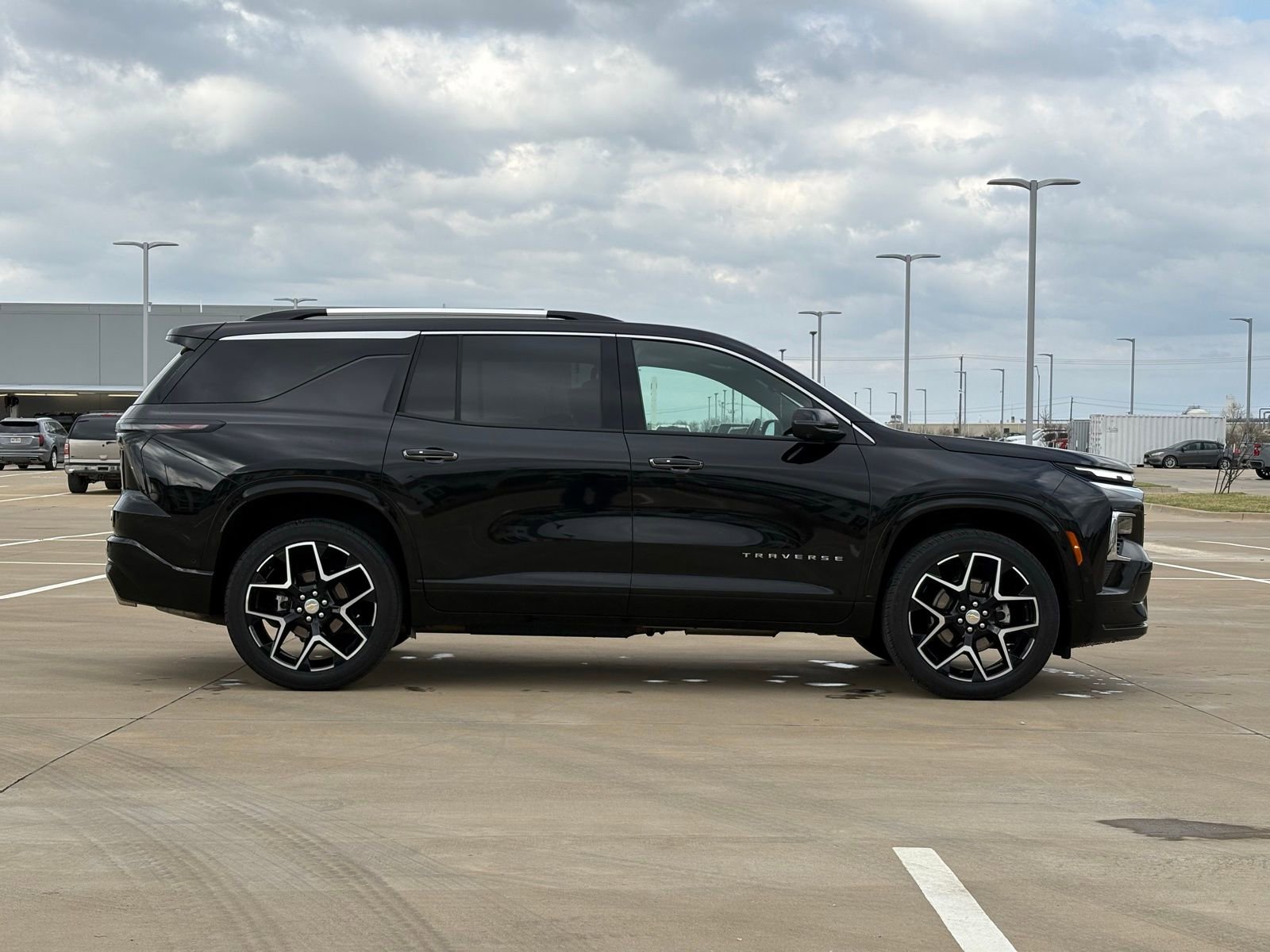 Certified 2025 Chevrolet Traverse High Country image 8