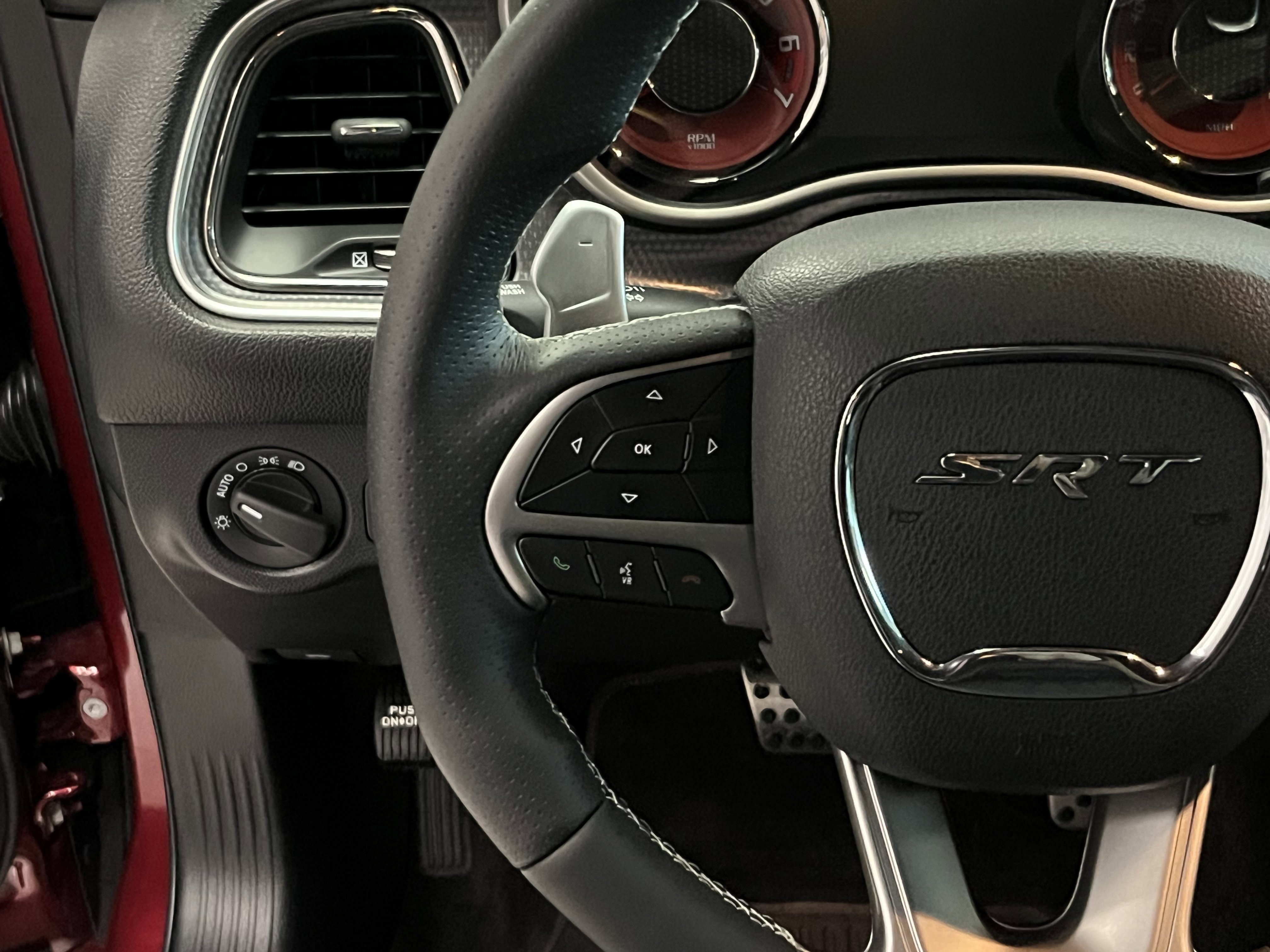 Used 2018 Dodge Challenger SRT Hellcat image 16