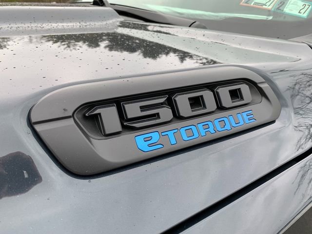 New 2026 RAM 1500 4x4 Crew Cab image 11