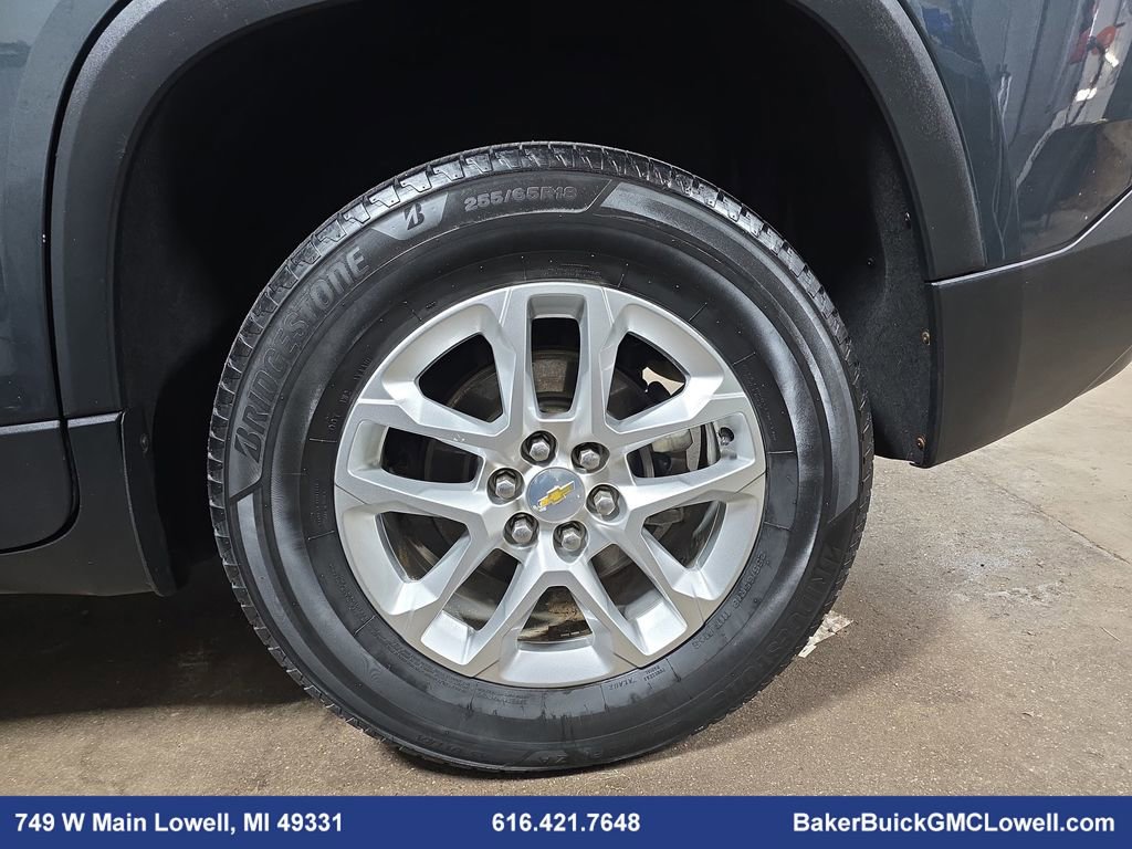 Used 2020 Chevrolet Traverse LT w/ Driver Confidence II Package image 34