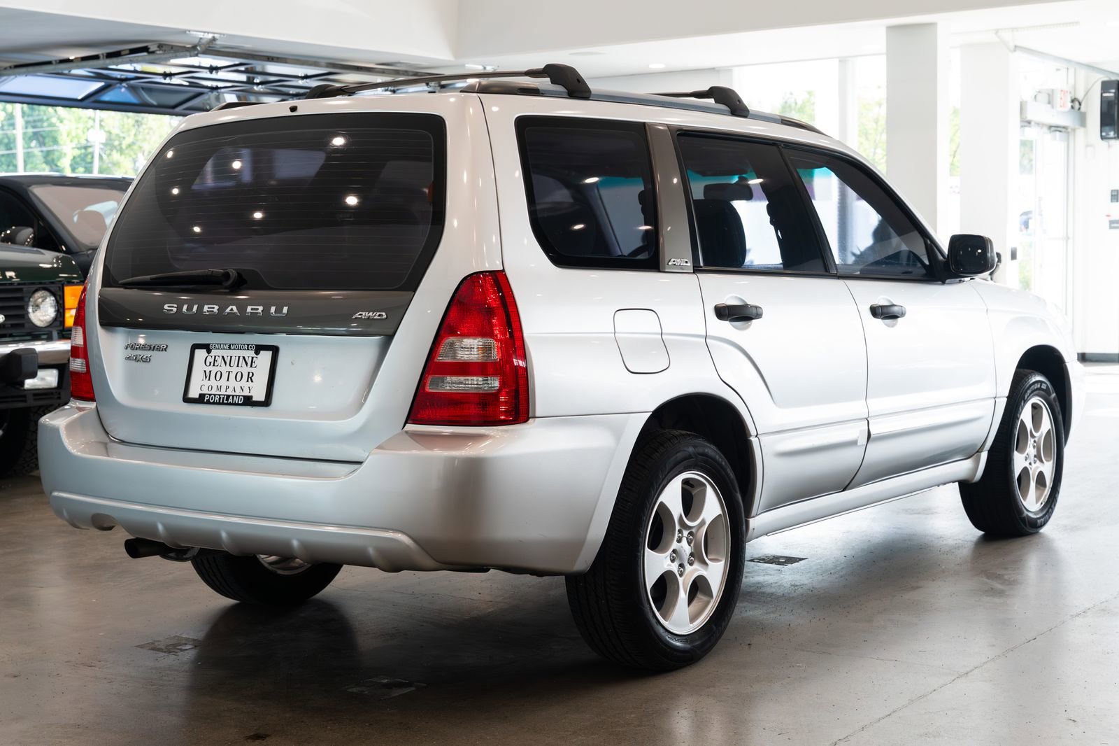 Used 2004 Subaru Forester 2.5XS AWD/4WD image 4