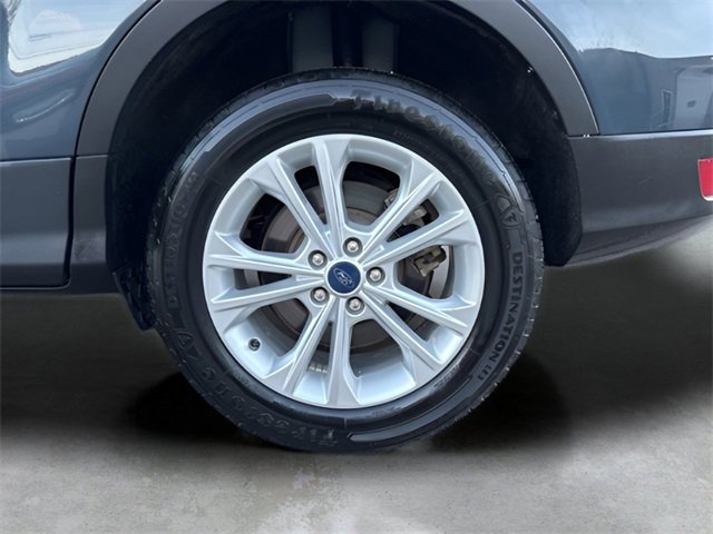 Used 2019 Ford Escape S image 12