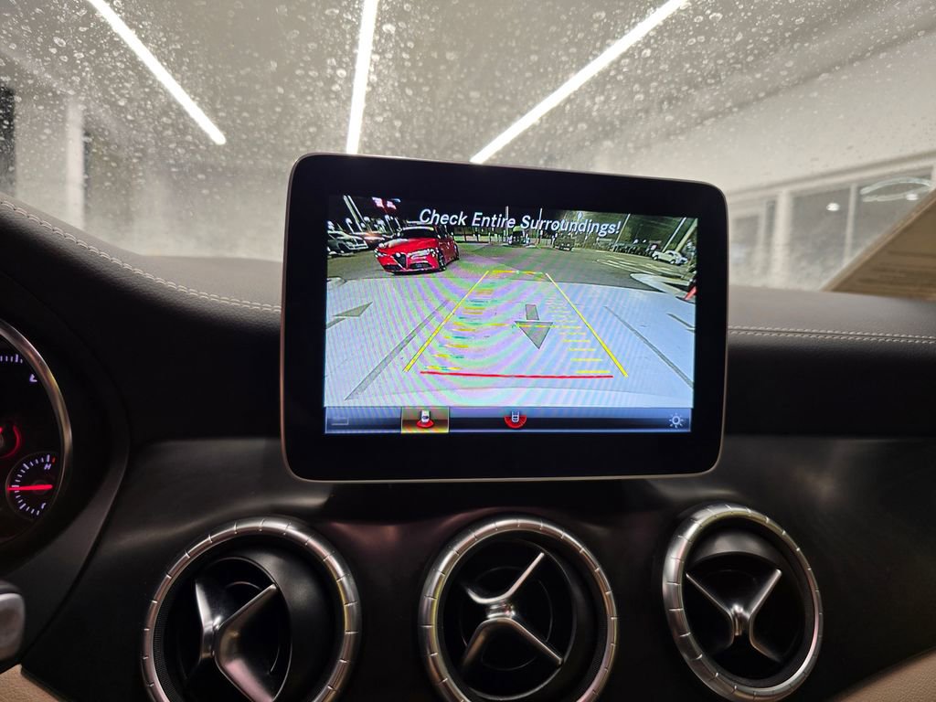 Used 2019 Mercedes-Benz CLA 250 4MATIC image 22