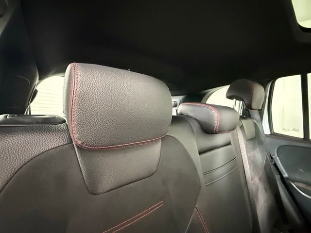 Used 2021 Mercedes-Benz GLB 250 image 28