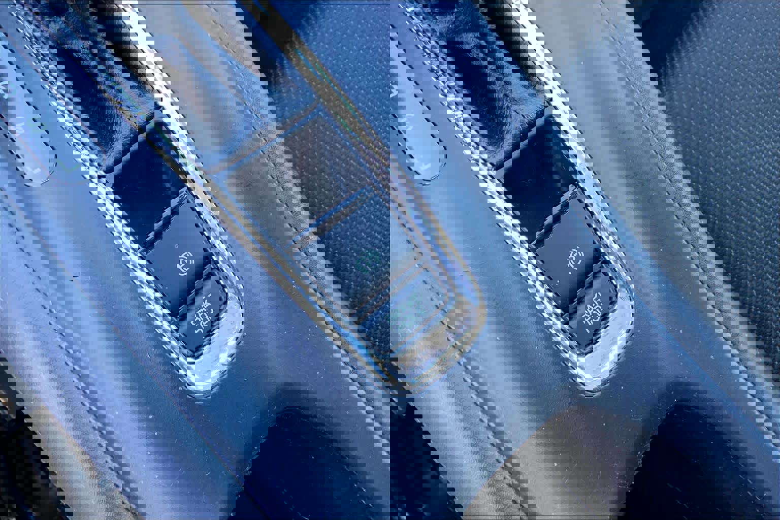 Used 2020 Honda HR-V LX image 33