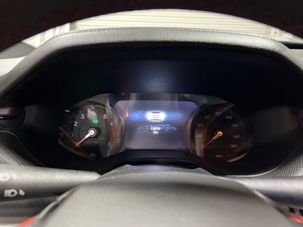 Used 2025 Jeep Compass Trailhawk image 28