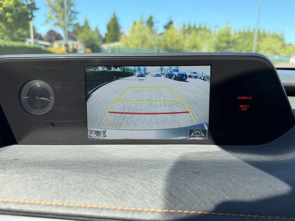 Used 2021 Lexus UX 250h w/ Premium Package AWD/4WD image 22