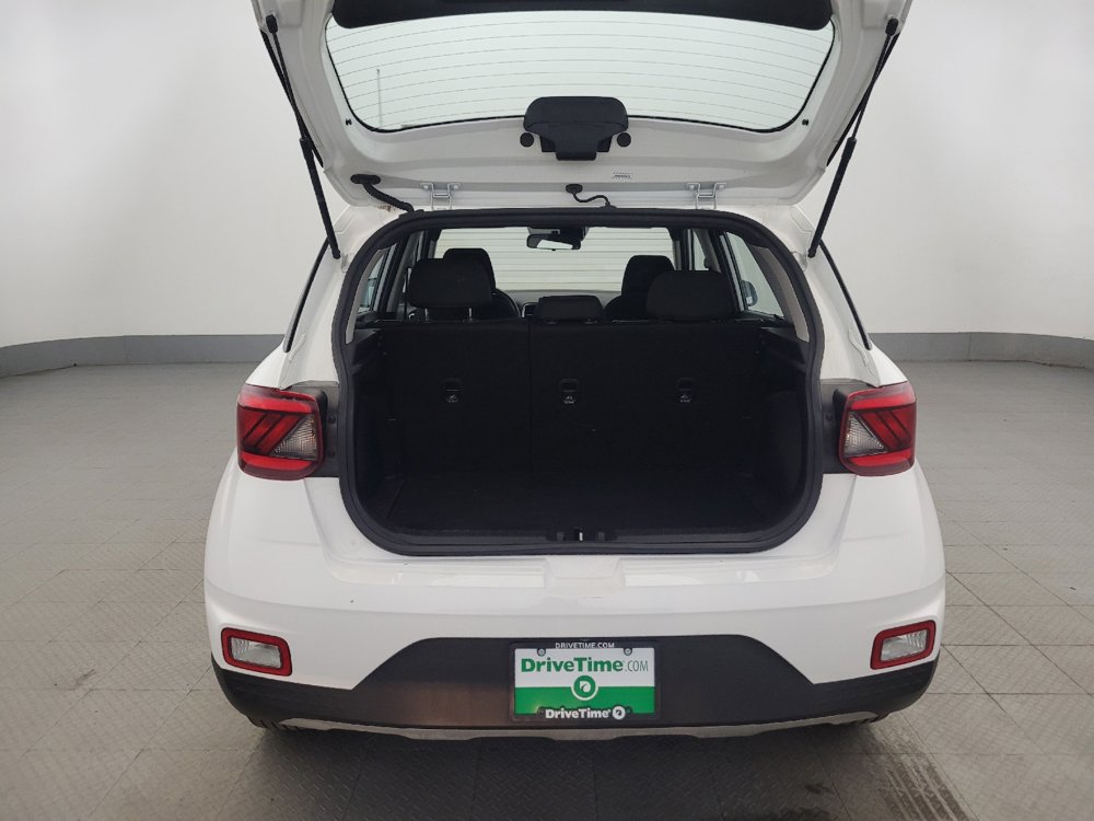 Used 2021 Hyundai Venue SE FWD image 29